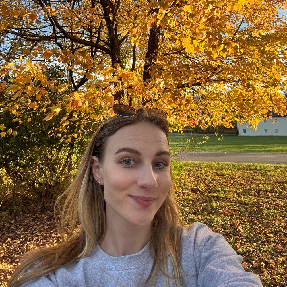 Meet your Posher, Jennifer